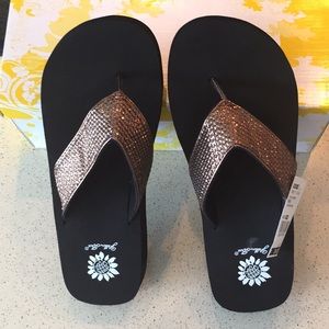 Yellowbox Flip Flops NWT